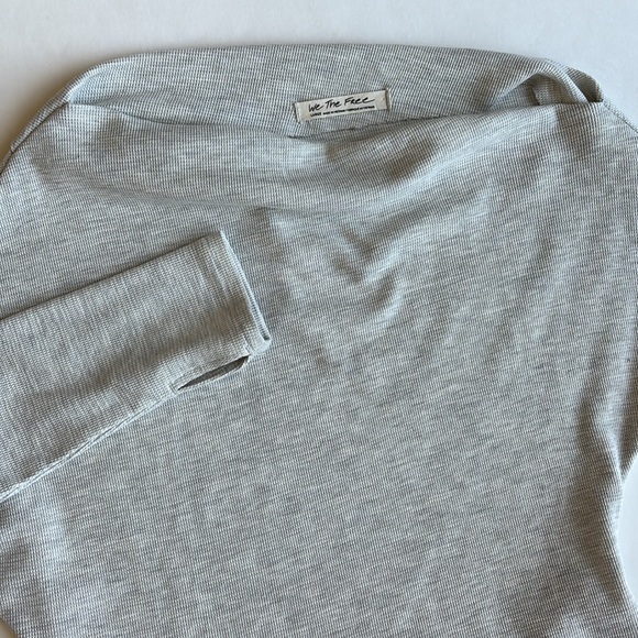 Free People Gray Waffle Knit Off The Shoulder Long Sleeve Fuji Top Women’s Large - Picture 4 of 13